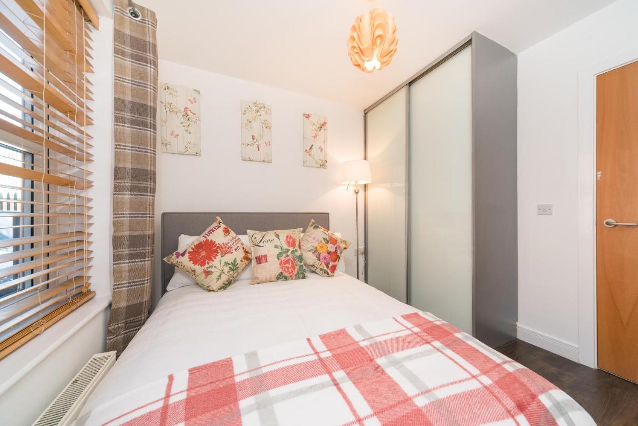City Centre Posh Parlour Gated Parking 1Bed Wifi Kingston upon Hull Exterior foto